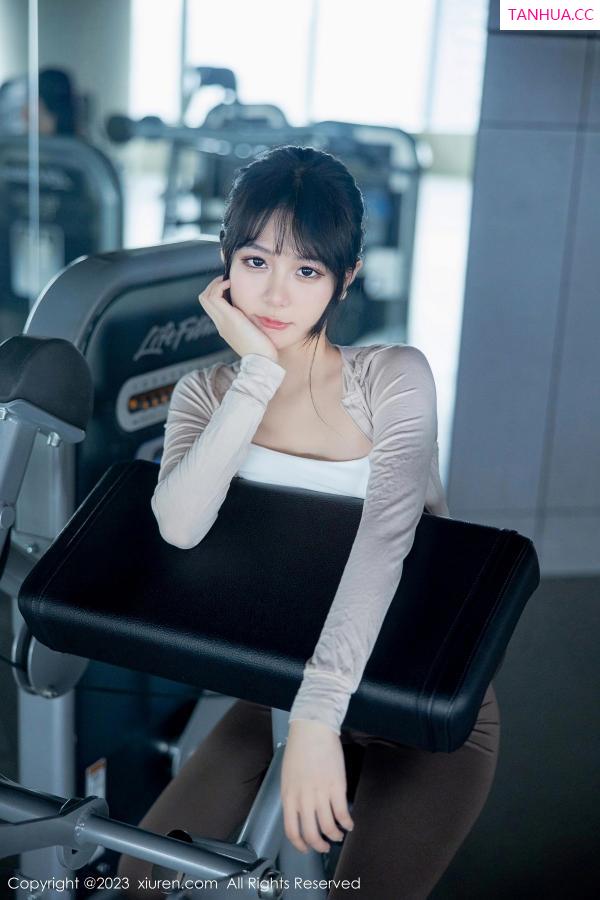   [XiuRen]高清写真图 2023.05.05 No.6683 幼幼 健身美腿第41张图片